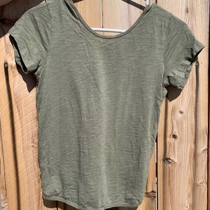 Abercrombie open back tee